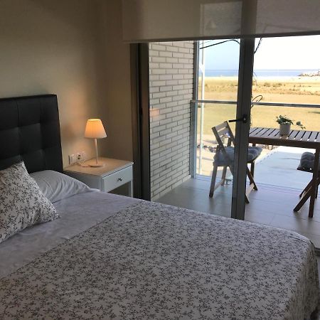 Apartaments Les Palmeres โกมาร์รูกา ภายนอก รูปภาพ