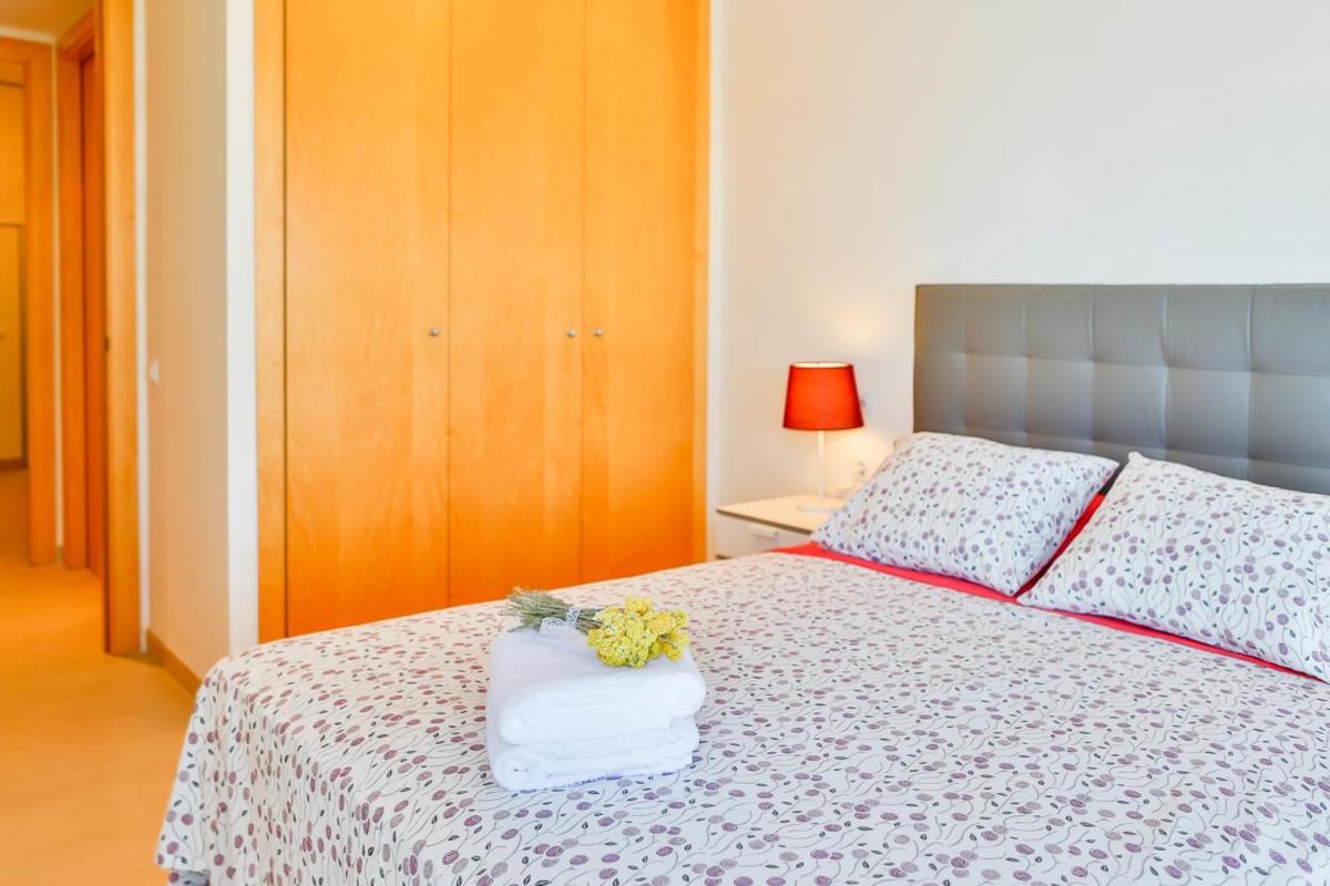 Apartaments Les Palmeres โกมาร์รูกา ภายนอก รูปภาพ
