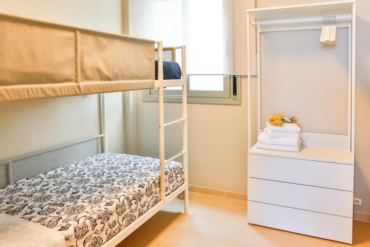 Apartaments Les Palmeres โกมาร์รูกา ภายนอก รูปภาพ