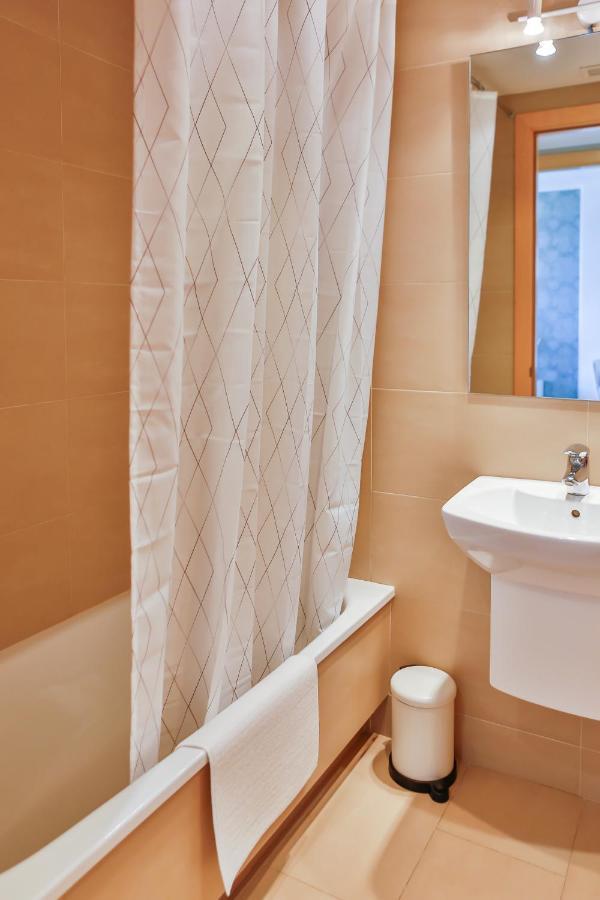 Apartaments Les Palmeres โกมาร์รูกา ภายนอก รูปภาพ