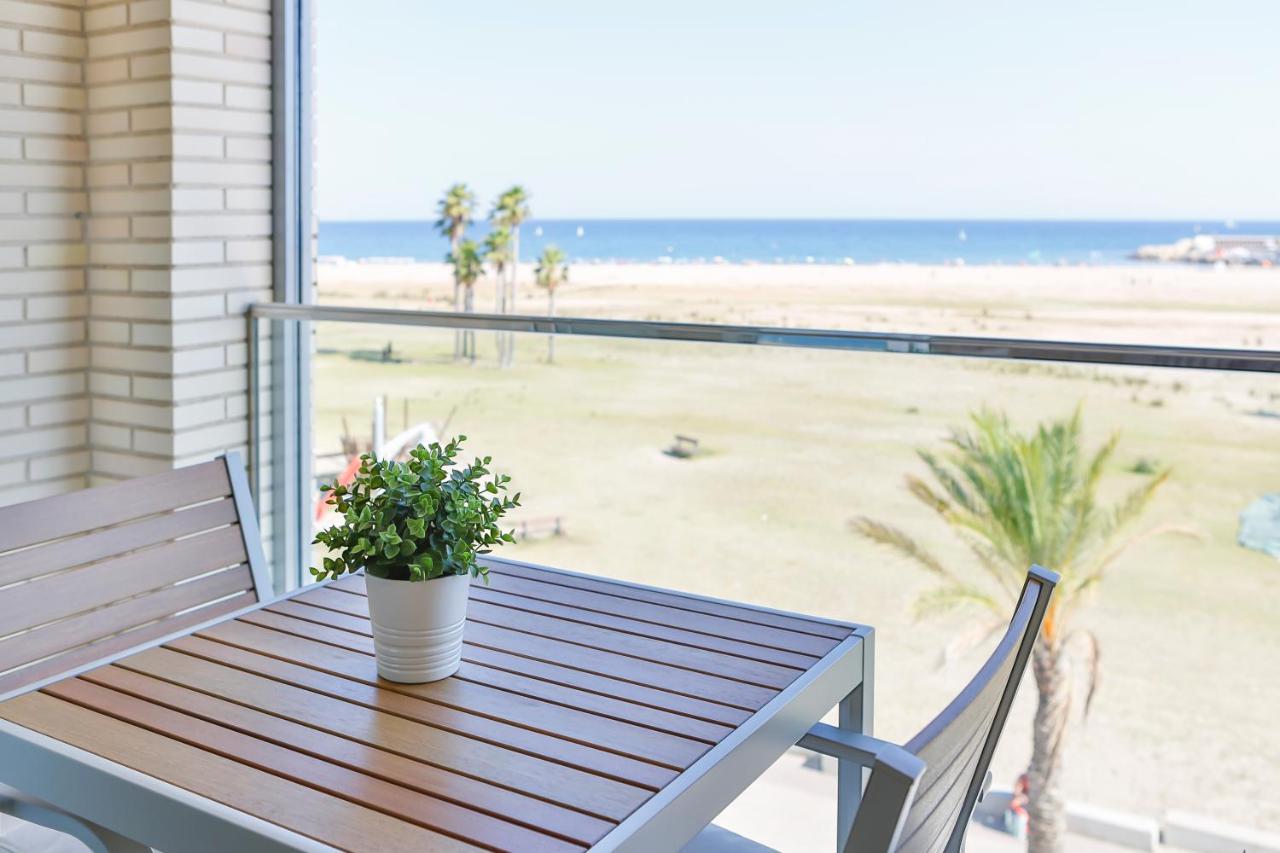 Apartaments Les Palmeres โกมาร์รูกา ภายนอก รูปภาพ