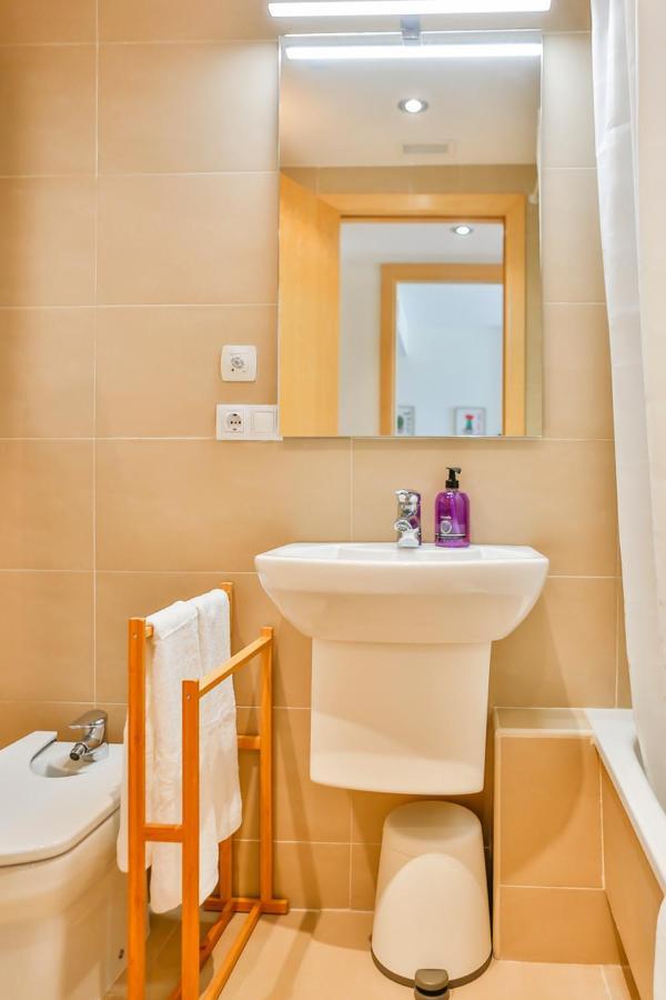 Apartaments Les Palmeres โกมาร์รูกา ภายนอก รูปภาพ