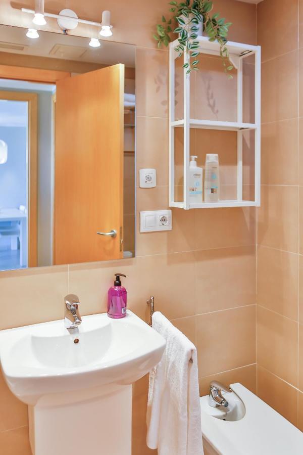 Apartaments Les Palmeres โกมาร์รูกา ภายนอก รูปภาพ