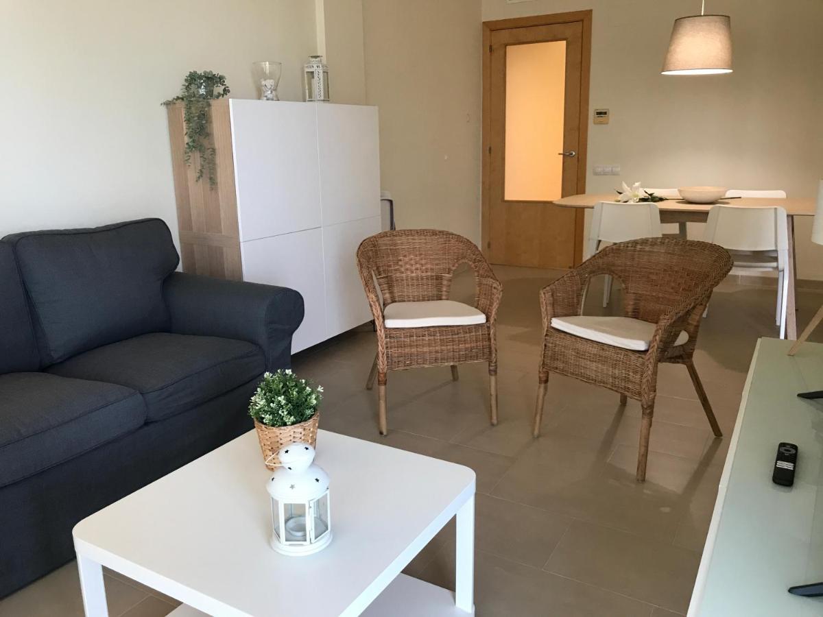 Apartaments Les Palmeres โกมาร์รูกา ภายนอก รูปภาพ